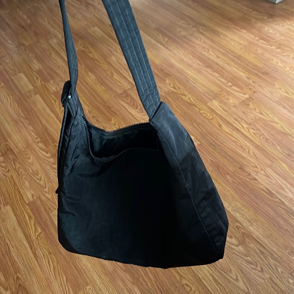 Baggu Shoulder Bag